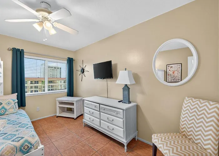 Reef Club Unit 405 Holiday home