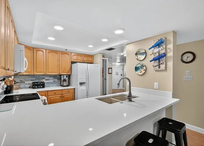 Reef Club Unit 405