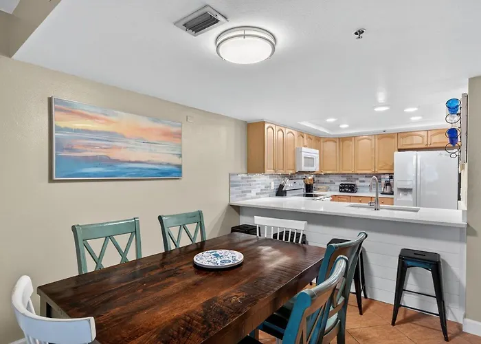 Reef Club Unit 405