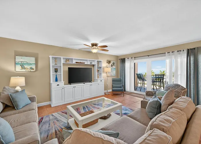 Reef Club Unit 405 *