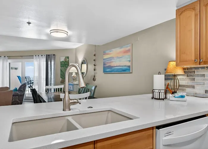 Reef Club Unit 405