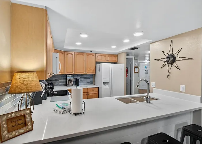 Reef Club Unit 405